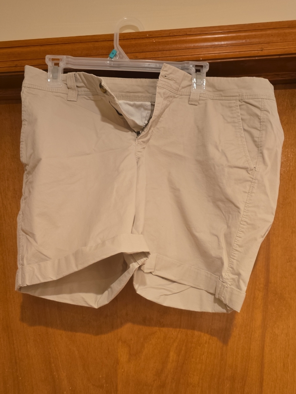 Old Navy Women's Flat-Front Shorts in Light Tan